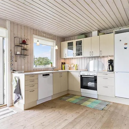 Prázdninový dům 8432-knebel-spiraeavej-5 *