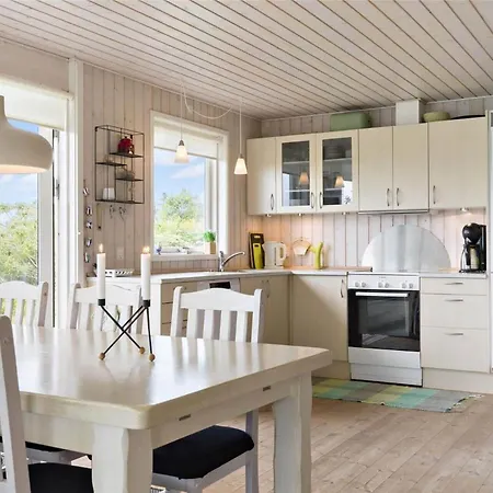 8432-knebel-spiraeavej-5 * Knebel