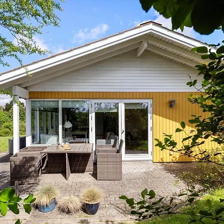 8432-knebel-spiraeavej-5