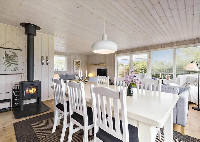 8432-knebel-spiraeavej-5 * Knebel