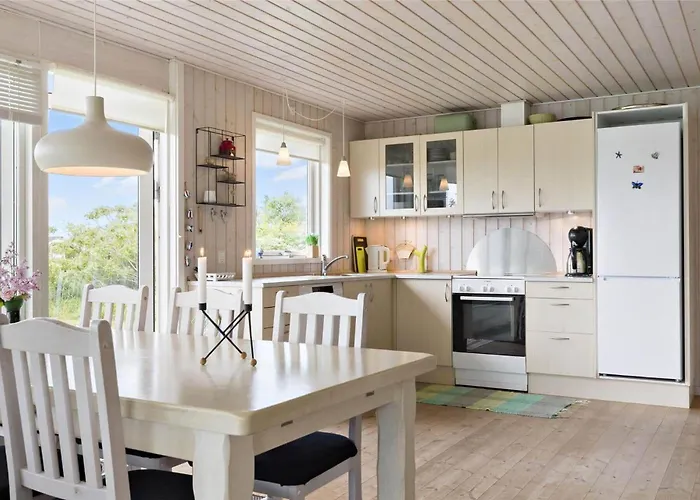 8432-knebel-spiraeavej-5 * Knebel