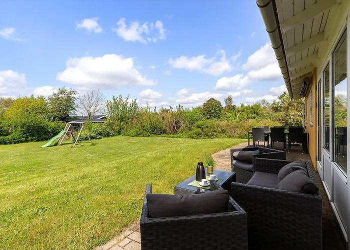 Tatil Evi 8432-knebel-spiraeavej-5